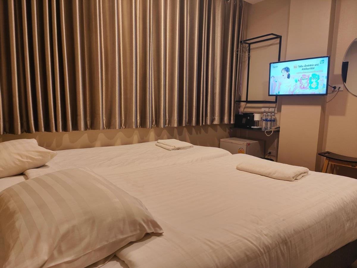 Kim Korner Hotel Bangkok Bagian luar foto