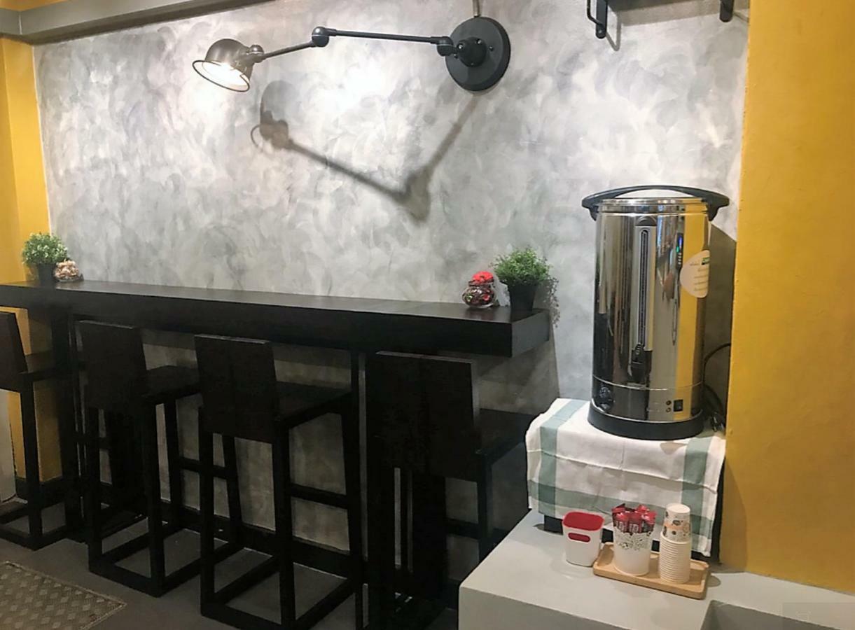 Kim Korner Hotel Bangkok Bagian luar foto